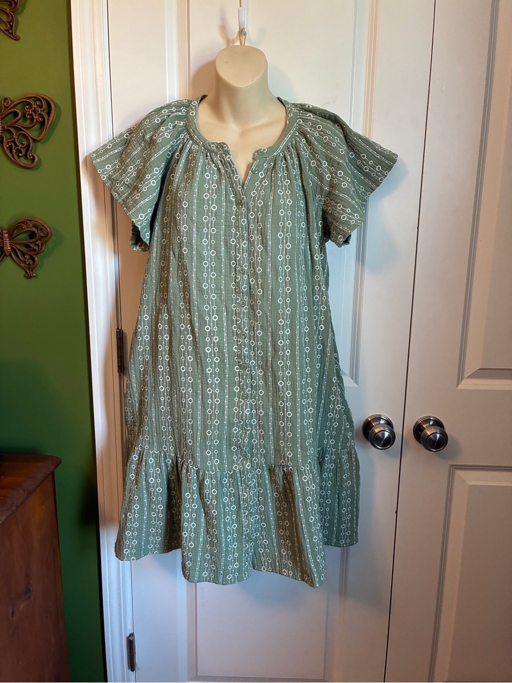 Coastal Comfort Cotton Sage Green Flutter Sleeve Dress Large
